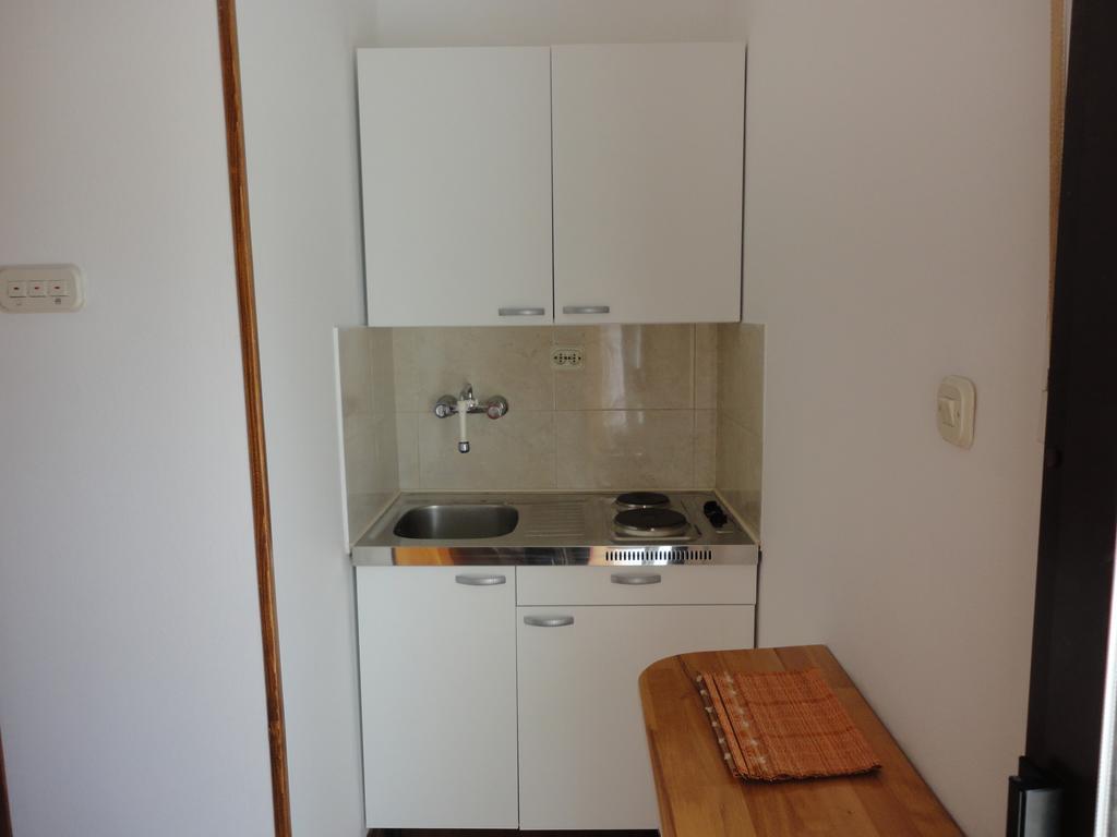 Guesthouse Apartment Bozica Bol Pokój zdjęcie