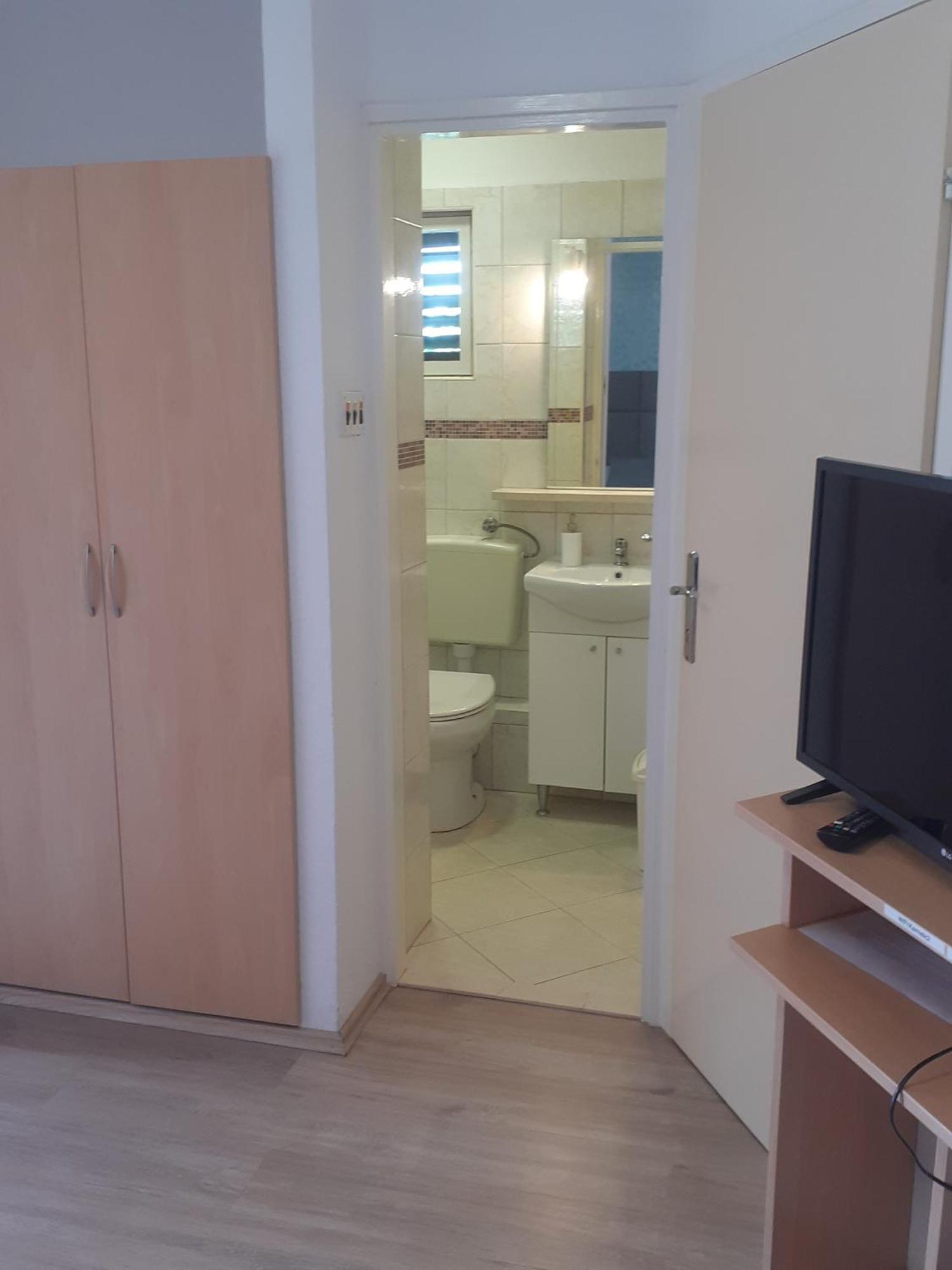 Guesthouse Apartment Bozica Bol Zewnętrze zdjęcie