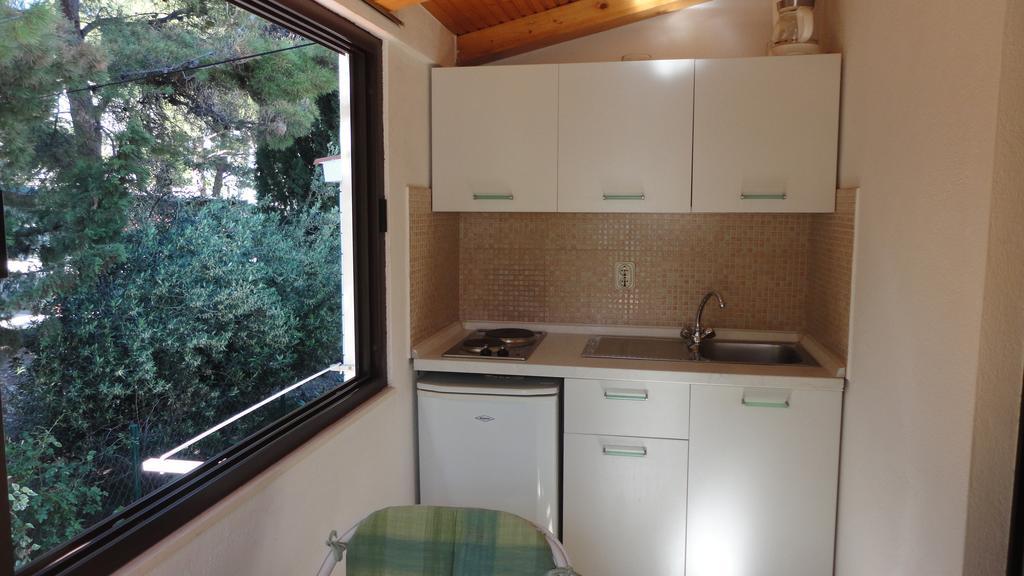 Guesthouse Apartment Bozica Bol Pokój zdjęcie